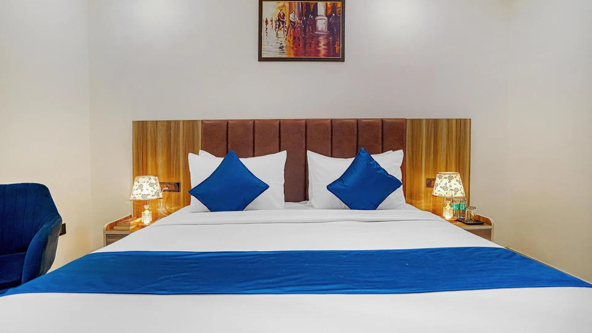 Hotel Sky View - Zirakpur, Chandigarh India